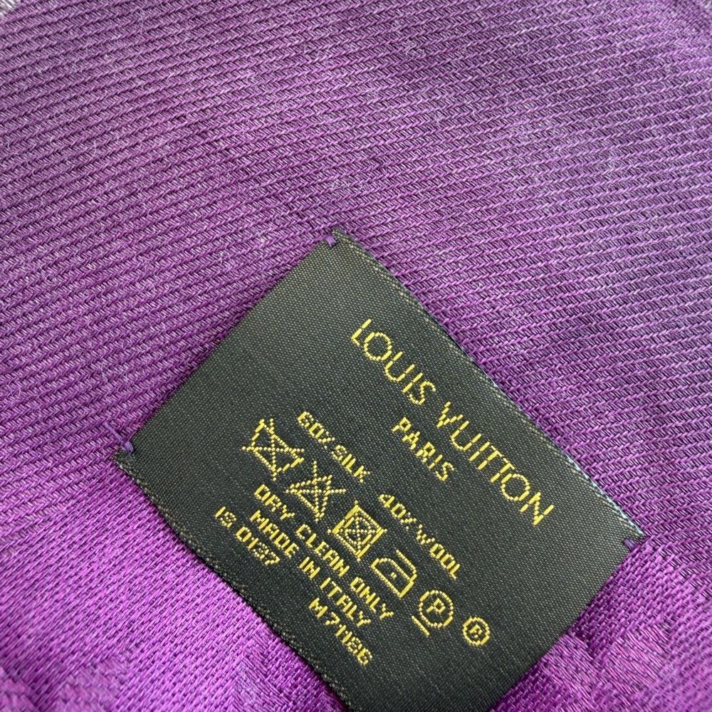 LOUIS VUITTON Purple/Pink Monogram Wool/Silk Ombre Shine Blurrygram Shawl Scarf - Picture 10 of 10